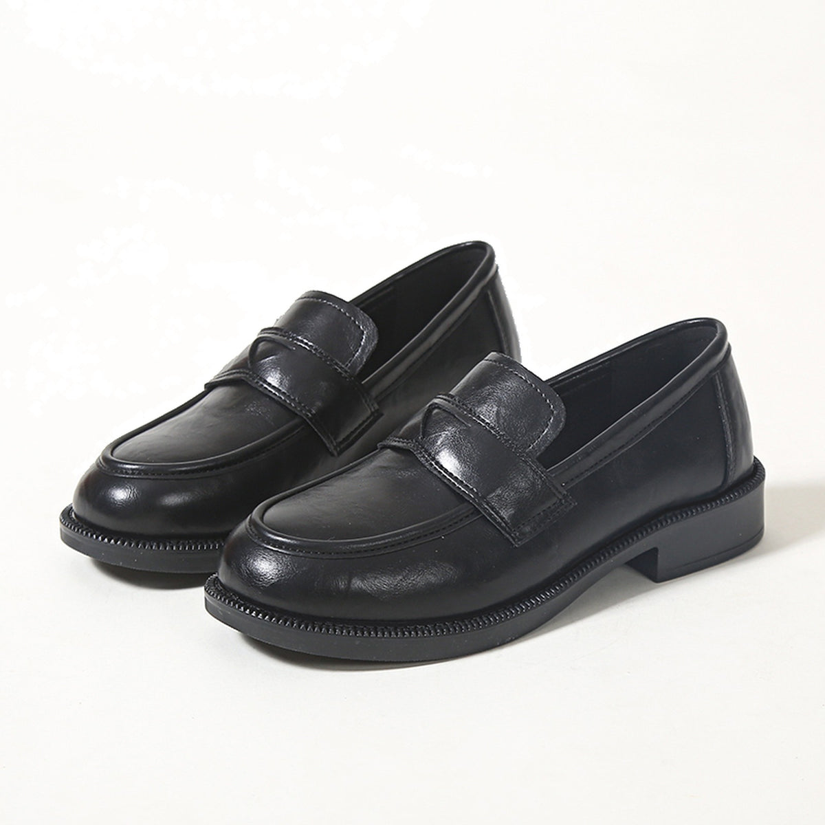 CLASSIC PENNY STRAP LOAFERS