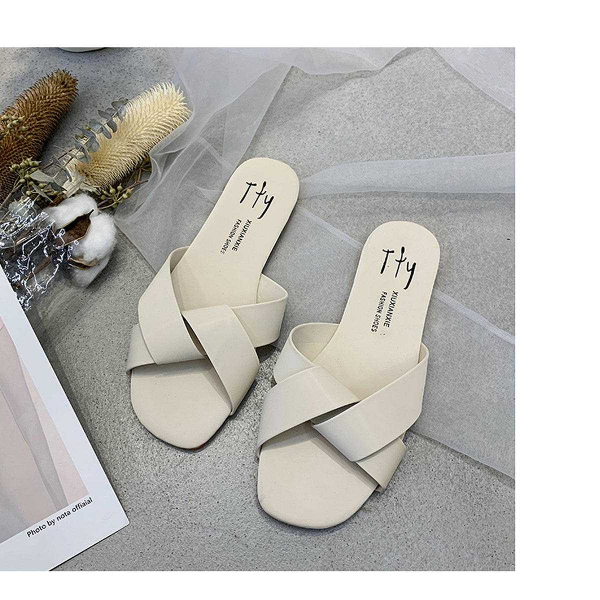WOVEN CROSSOVER FLAT SLIDES