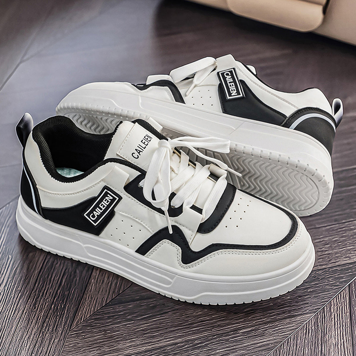 Men's Panelled Court Sneakers