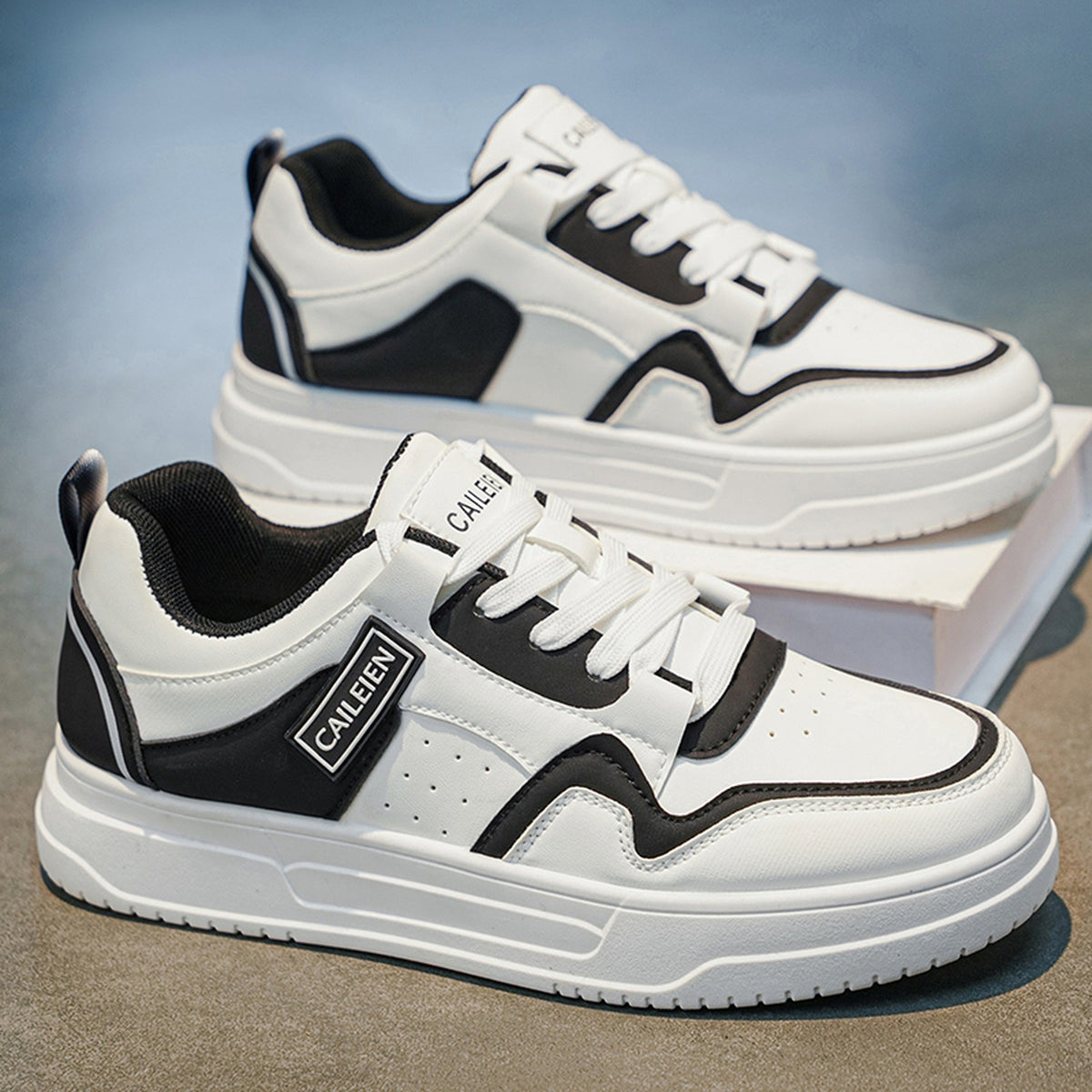 Men's Panelled Court Sneakers