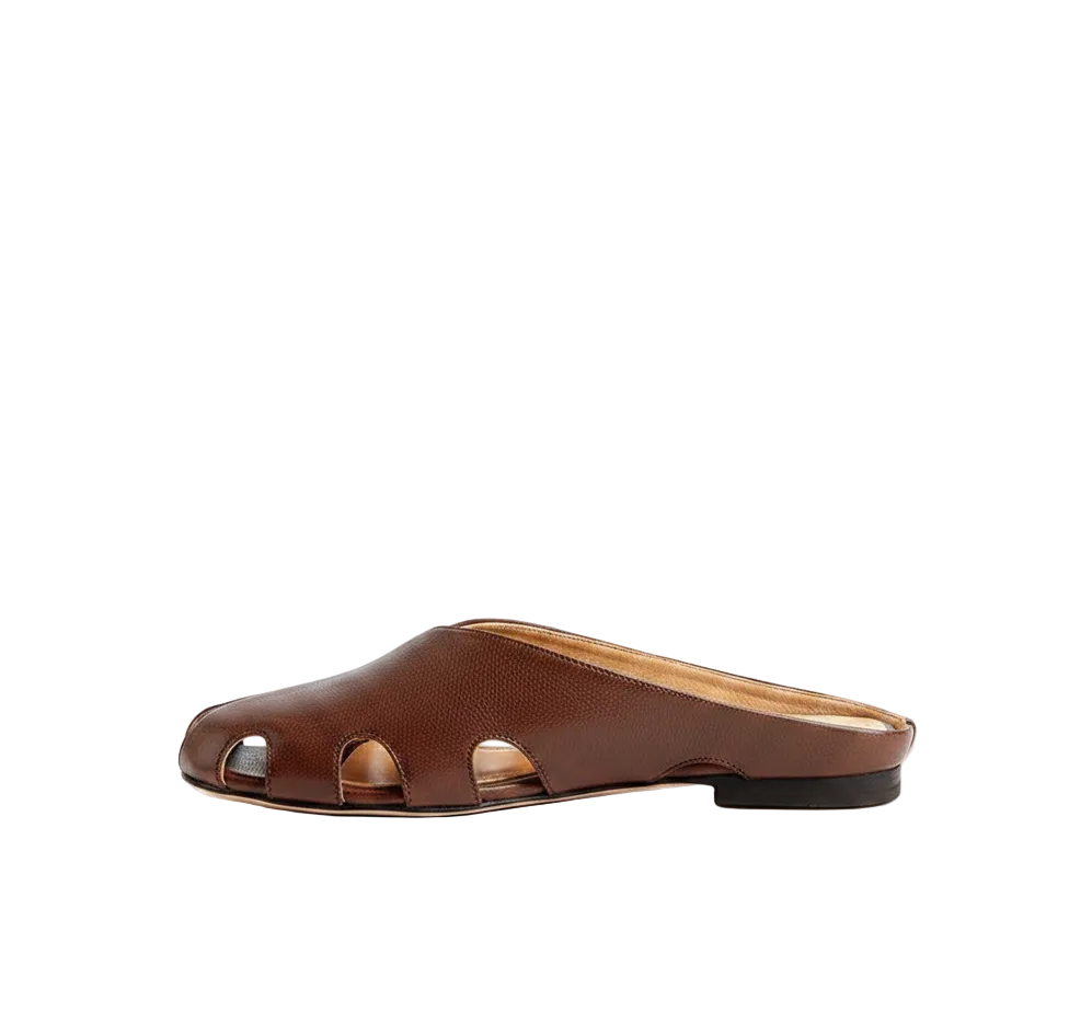 MINIMALIST CUT-OUT MULES