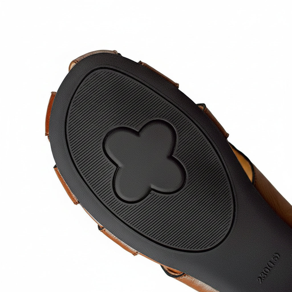 MINIMALIST CUT-OUT MULES