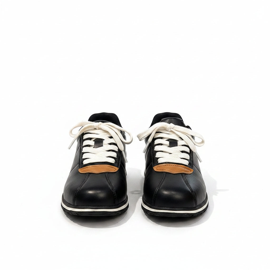 LACE-UP CASUAL SNEAKERS