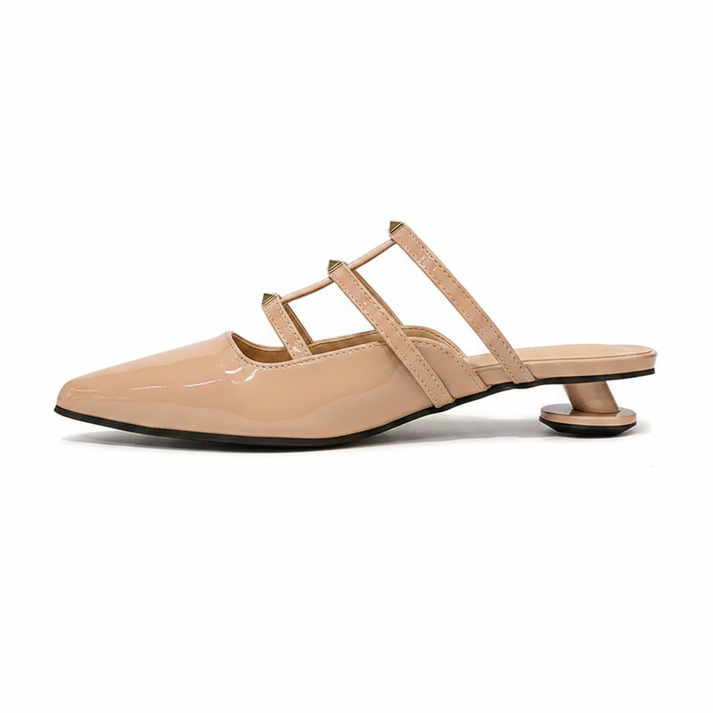 LOW BLOCK HEELED SANDALS