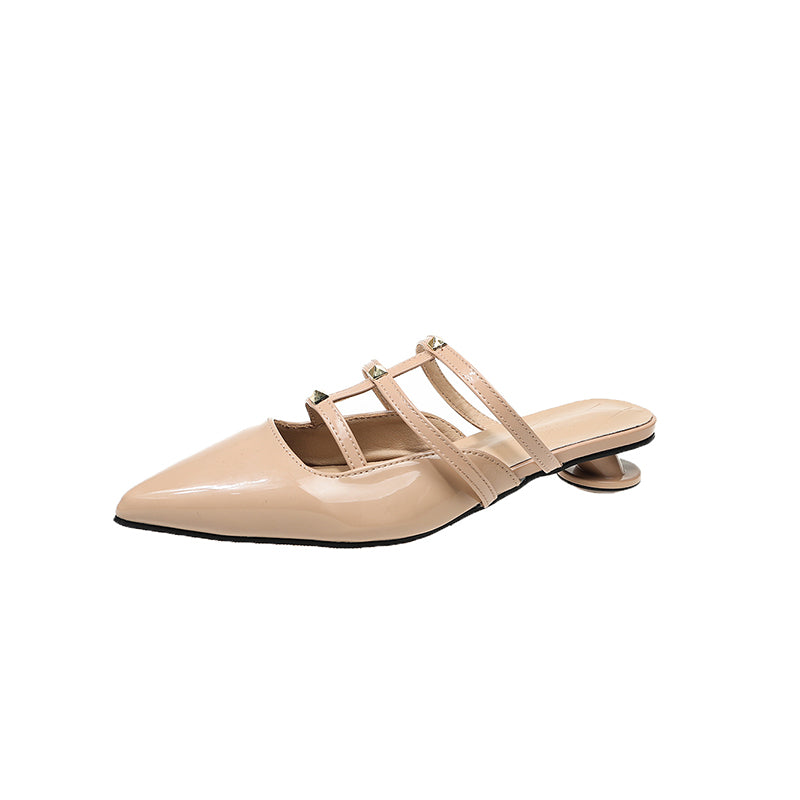 LOW BLOCK HEELED SANDALS