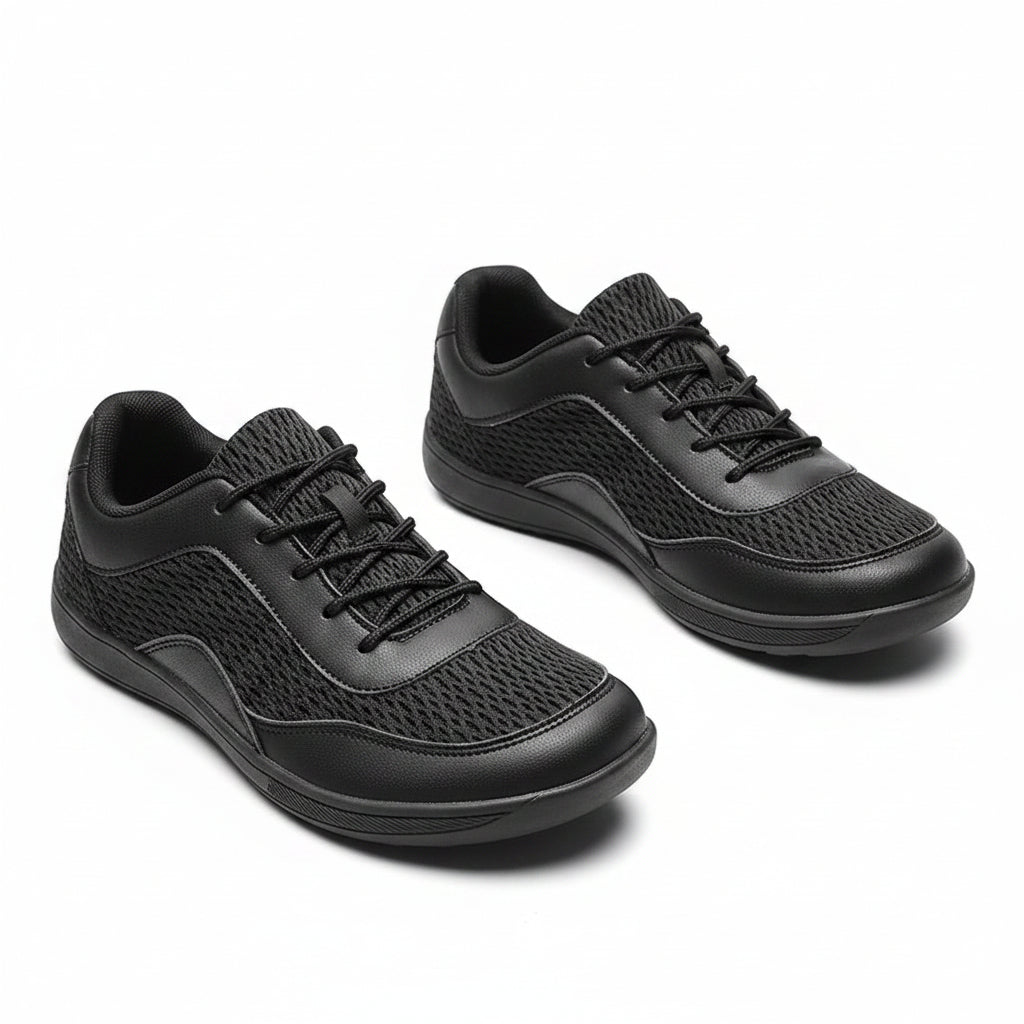 LIGHTWEIGHT MESH SNEAKERS