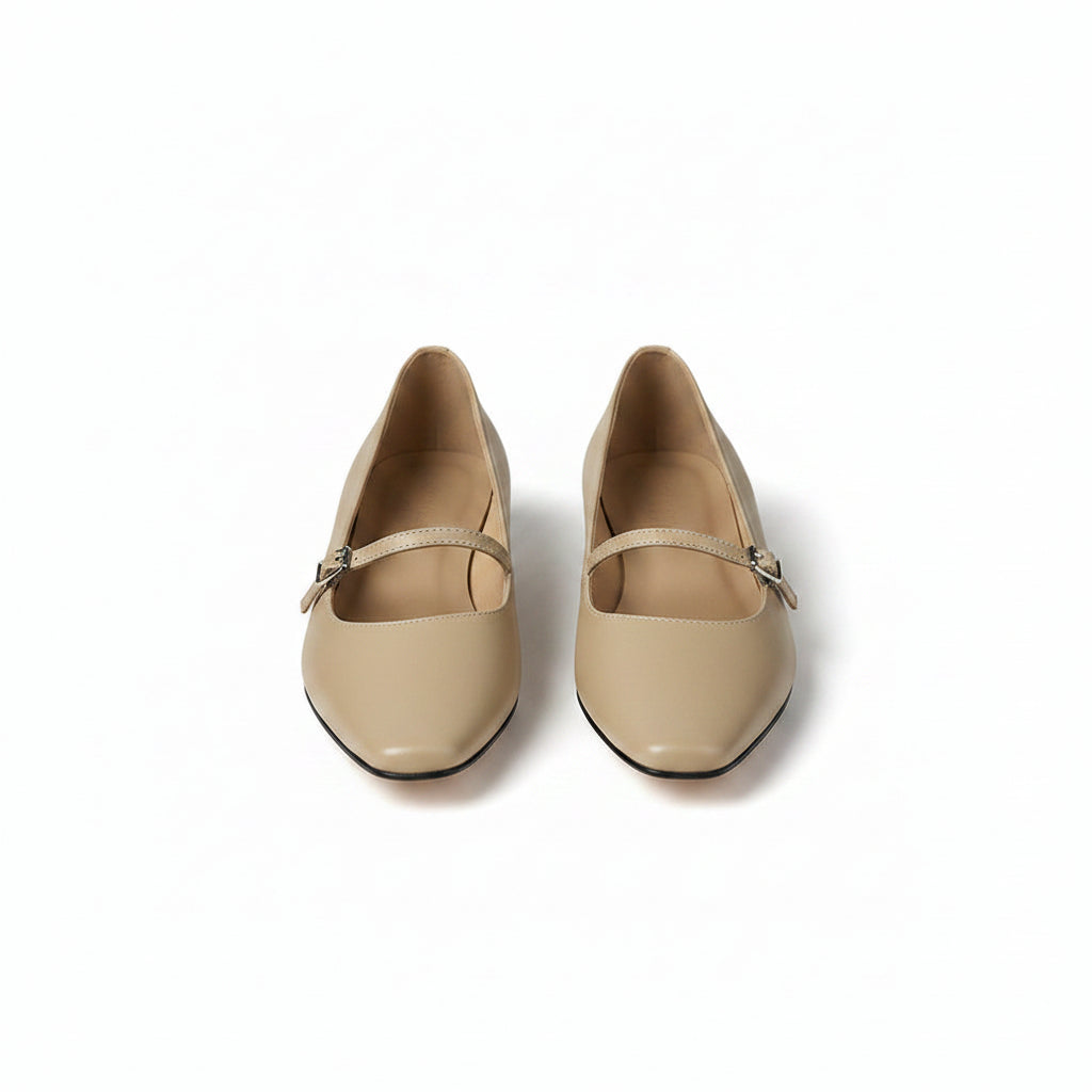 MARY JANE LOW HEELS