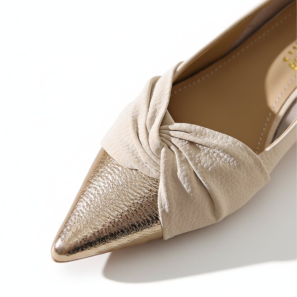 KITTEN HEEL PUMPS