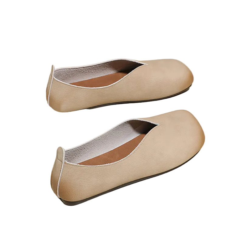 V-CUT VEGAN LEATHER BALLET FLATS
