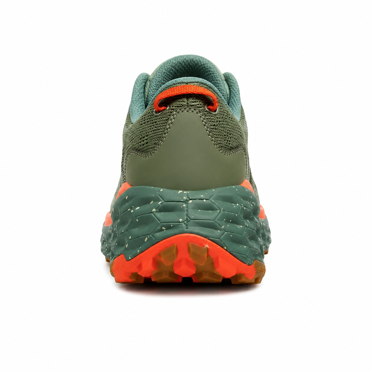 TRAIL RUNNING SHOES