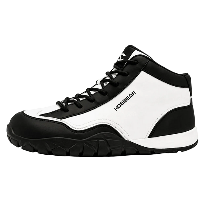 HIKING SHOES