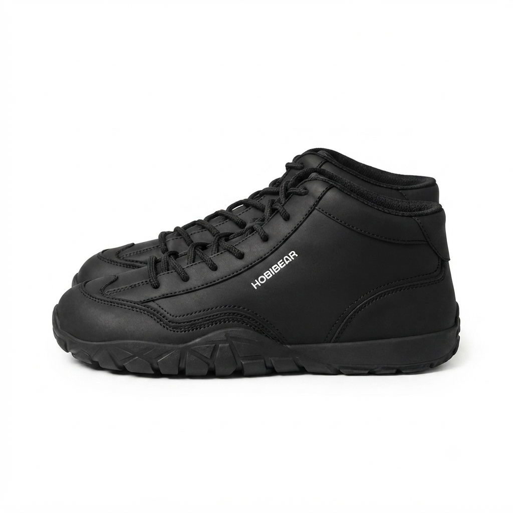 HIKING SHOES