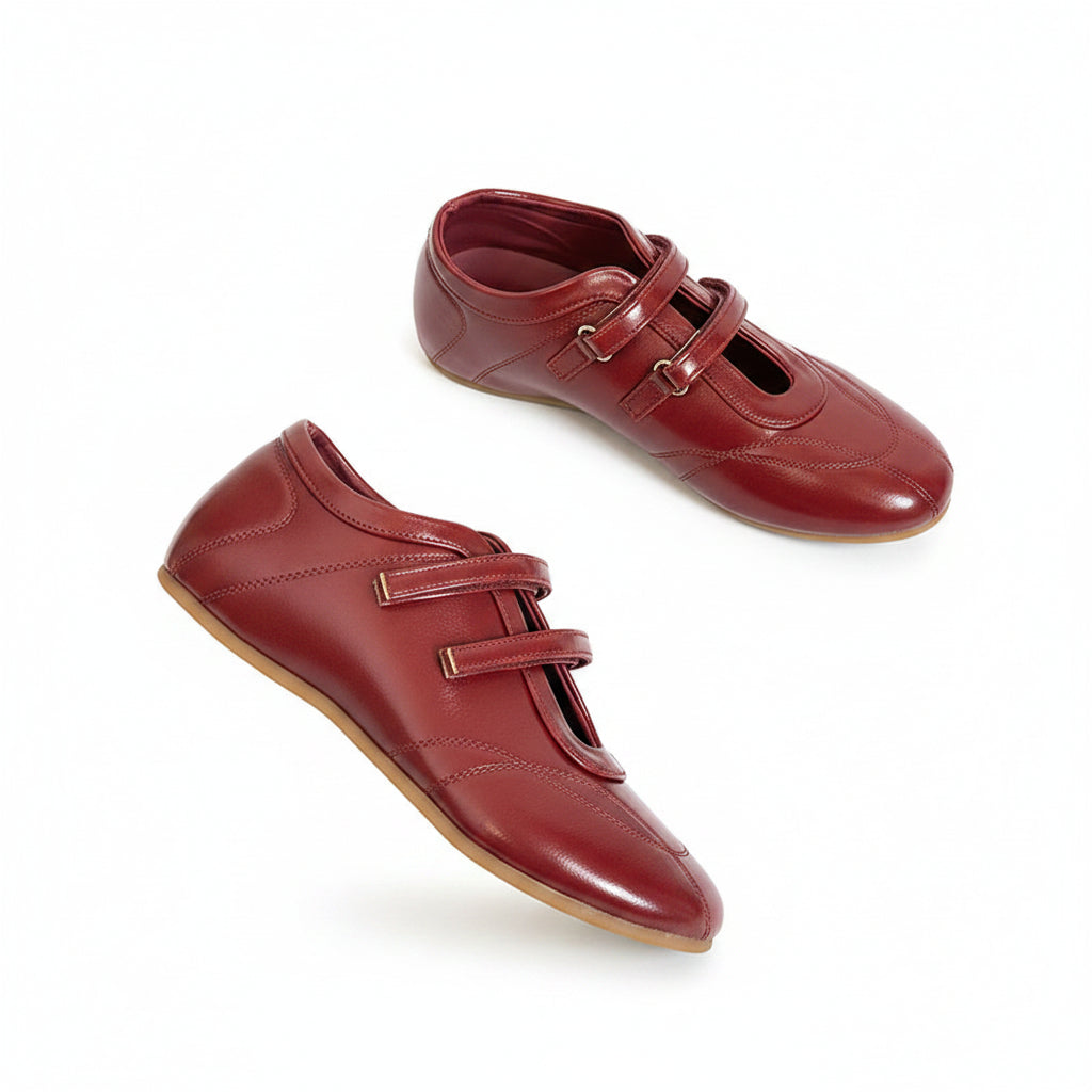 MARY JANE FLATS WITH VELCRO STRAP