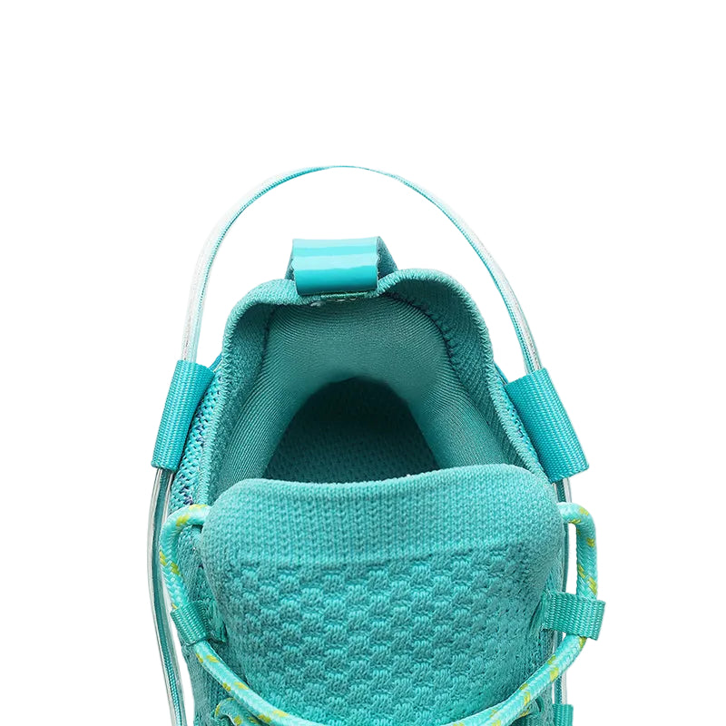 HIGH-TOP BASKETBALL SHOES