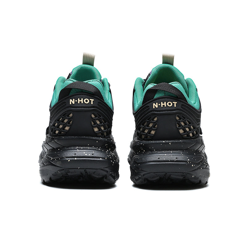 RUGGED TERRAIN TRAIL SNEAKERS